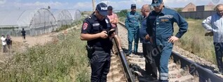 Գյումրի-Երևան մարդատար գնացքը վրաերթի է ենթարկել 14-ամյա տղային, ով եղել է ականջակալներով. բժիշկները արձանագրել են վերջինի մահը. shamshyan.com