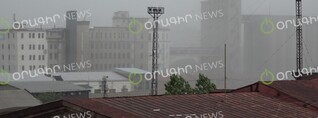 Երևանը՝ փոշու ամպի մեջ. տեսանյութ