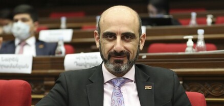 Նարեկ Զեյնալյանը հայտնվել է․ Հրապարակ