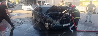 Արարատում «Mercedes»- է այրվել. shamshyan.com