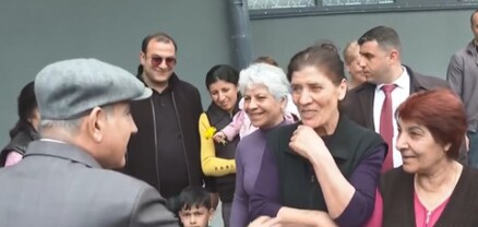 Շատ եք նիհարել, Փաշինյա՛ն ջան, հեղափոխությունից հետո ե՞րբ եք մեզ բնակարան տալու․ վանաձորցիներ