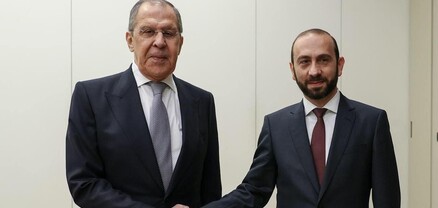 Ես չեմ պատկերացնում հյուրընկալության որևէ այլ կերպ. Արարատ Միրզոյանը՝ Լավրովին ջերմ ընդունելու մասին