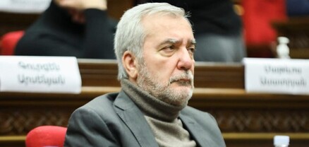Լրագրողին վիրավորած Անդրանիկ Քոչարյանի վարքը քննության առարկա չի դառնա. նախագիծը մերժվեց