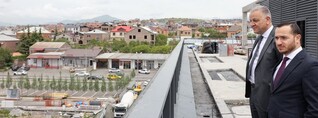 ՀՀ-ում ԵՄ պատվիրակության ղեկավարը Մխիթար Հայրապետյանի հետ այցելել է «Ինժեներական քաղաք»