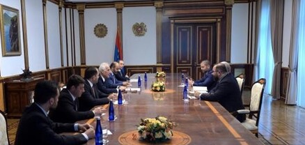 ՀՀ նախագահն ընդունել է Amazon Web Services-ի փոխնախագահ Ջեֆ Բարրին