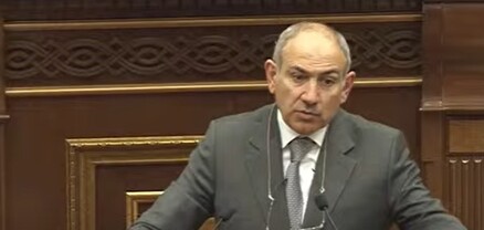 Ձեր սուր աչքին մեռնեմ, Կիրանցի պատը չի ճաքել, ներկն ա ճաքել. Նիկոլ Փաշինյանը՝ Գառնիկ Դանիելյանին