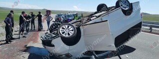 Երևան-Գյումրի ավտոճանապարհին 65-ամյա վարորդը «Toyota Alphard»-ով բախվել է քարերին և գլխիվայր շրջվել․ կան վիրավորներ․ shamshyan.com
