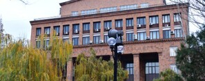 Կուսակցականներին և պաշտոնյաներին կարգելվի ընդգրկվել բուհերի կառավարման մարմիններում