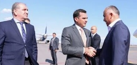 Հայաստան է ժամանել Ղրղզական Հանրապետության Ժոգորկու Քենեշի նախագահը