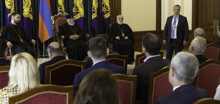 Վեհափառն ընդունել է Դատավորների եվրոպական միության տարեկան համաժողովի մասնակիցներին