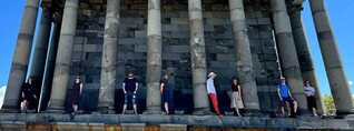 Չեխիայի դեսպանի դասարանցիները Հայաստանում են