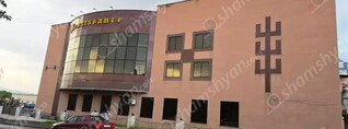 Ողբերգական դեպք՝ Երևանում․ հայտնի «Ռենեսանս» ռեստորանում հայտնաբերվել է կնոջ մարմին. shamshyan.com