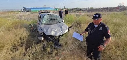 Երևանում Nissan-ը դուրս է եկել երթևեկելի գոտուց և հայտնվել դաշտում. shamshyan.com