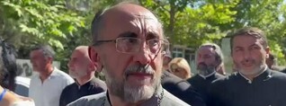 Միքայել Սրբազանին կարող են ազատել քաղաքական համայնքն ու Գարեգին Բ-ն