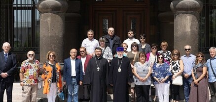 Ամենայն Հայոց Կաթողիկոսն ընդունել է Ավստրալիայից ժամանած ուխտավորներին