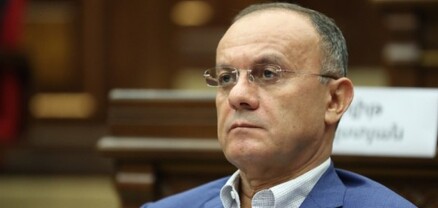 «Հայաստանը» հրապարակել է խմբակցության պատգամավորների ստորագրությունները Փաշինյանի իմպիչմենտի համար
