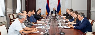ԱԱԾ տնօրենի գլխավորությամբ տեղի ունեցավ Գերիների, պատանդների և անհայտ կորած անձանց հարցերով զբաղվող հանձնաժողովի նիստը