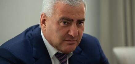Քիչ առաջ Երևանում ձերբակալել են գործարար, բարեգործ Սամվել Կարապետյանին