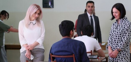 Ժաննա Անդրեասյանն այցելել է քննական կենտրոն՝ հետևելու միասնական քննությունների ընթացքին
