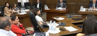 ՀՀ նախագահի գործունեությունը կարո՞ղ եք ներկայացնել արդյունքային ցուցանիշներով․ Արծվիկ Մինասյանը՝ Խաչատուր Պողոսյանին