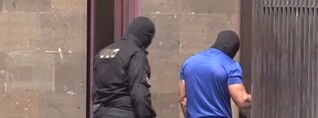 ԱԱԾ աշխատողները մտան Վեհարան
