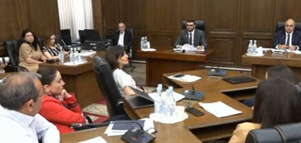 ՀՀ նախագահի գործունեությունը կարո՞ղ եք ներկայացնել արդյունքային ցուցանիշներով․ Արծվիկ Մինասյանը՝ Խաչատուր Պողոսյանին