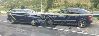 Արզականում ճակատ ճակատի բախվել են «Opel Astra»-ները. կա 6 վիրավոր. shamshyan.com