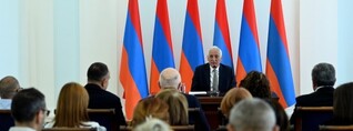 Վահագն Խաչատուրյանը հանդիպել է «Հայաստան» համահայկական հիմնադրամի աշխատակազմի հետ