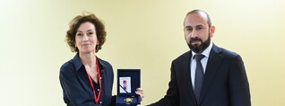 Միրզոյանը ՅՈՒՆԵՍԿՕ-ի գլխավոր քարտուղարի հետ քննարկել է ԼՂ-ից բռնի տեղահանվածների աջակցության ծրագրերը