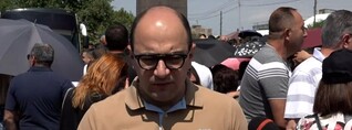 Փաշինյանը մի չնչին Մելիք Ֆրանգյուլ է, որը չի կարող պայքարի դուրս գալ Լուսավորչի աթոռի դեմ. Մամիջանյան