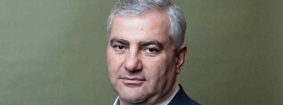 Ապօրինի կալանքով, շինծու մեղադրանքով ինձ չեն կարող ճնշել, միշտ լինելու եմ եկեղեցու կողքին. Սամվել Կարապետյանի ուղերձը