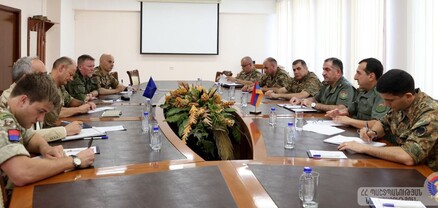 ՀՀ ԶՈՒ ԳՇ պետը ՆԱՏՕ-ի պաշտոնյայի հետ քննարկել է համագործակցության հարցեր