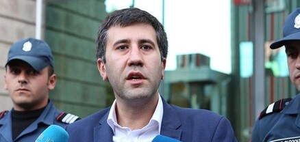Գերագույն սրբապիղծը փաստացի հրահանգեց ապօրինաբար խուզարկել Վեհարանը