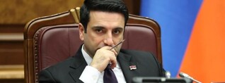 Ալեն Սիմոնյանը որոշելու փոխարեն՝ տրտնջում է ռուսերեն