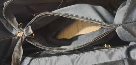 «Նուբարաշեն» ՔԿՀ ծառայողները պայուսակի թաքստոցից հայտնաբերել են բջջային երկու հեռախոս