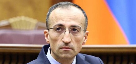 Դատարանը 9 մլն դրամի կալանք է դրել Արսեն Թորոսյանի հաշիվների վրա․ Հրապարակ