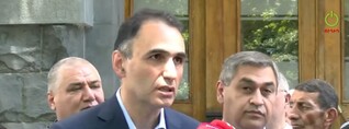 Պարո՛ն Փաշինյան, նստեք Ձեր աթոռին և չփորձեք գրոհել եկեղեցու վրա․ Ավետիք Չալաբյան