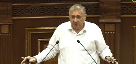 Արծվիկ Մինասյանի գործը հեքիաթ է, բայց ամեն հեքիաթ գրող Հովհաննես Թումանյան չէ․ Արթուր Խաչատրյան