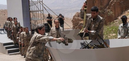 PKK-ի քուրդ զինյալները թուրքական կողմին են հանձնում իրենց զենքերը