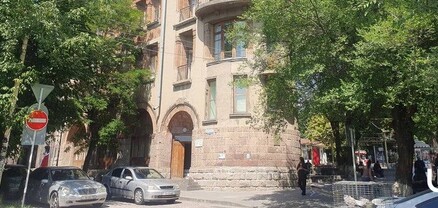 Գյումրիում անչափահաս երեխաների մոր են ենթարկել տնային կալանքի