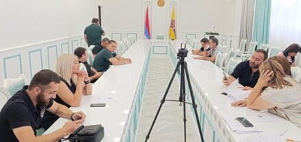 Վաղարշապատ համայնքի ղեկավար կազմը հրաժարական է տվել. «Հետք»