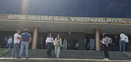 Շիրակի մարզի պետական աշխատողները աշխատանքային ժամին մասնակցում են «Կրթվելը ներաձև է» շարժմանը