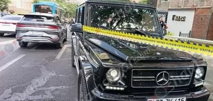  «Mercedes G»-ի վարորդը, ով հետախուզման մեջ էր, փորձել է խույս տալ պարեկներից՝ անցնելով կարմիր լույսերի տակով  