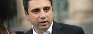 Լևոն Քոչարյանը լուրջ չի. Ալեն Սիմոնյան