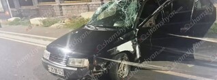 Երևանում «Լադա»-ն բախվել է բետոնե արգելապատնեշներին և հայտնվել մայթին․ կան վիրավորներ. shamshyan.com