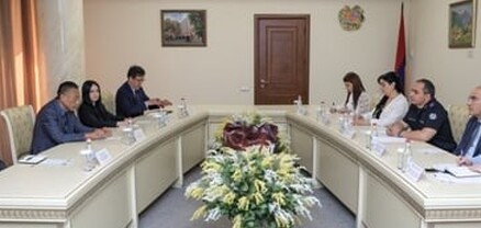 Առաջիկայում կկազմակերպվեն վերապատրաստման դասընթացներ ՔԿ աշխատակիցների համար. ՉԺՀ դեսպանը՝ Արթուր Պողոսյանին