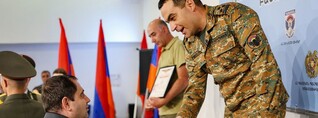 Պապիկյանը մասնակցել է բանակային խաղերի փակման արարողությանը