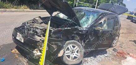 Խոշոր ավտովթար՝ Շիրակի մարզում․ բախվել են «Volkswagen Golf»-ը և «Toyota Alphard»-ը․ կա 3 վիրավոր