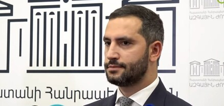 Լրագրողները բոյկոտեցին Ռուբեն Ռուբինյանի ճեպազրույցը, երբ նա սկսեց վիրավորել լրատվամիջոցին