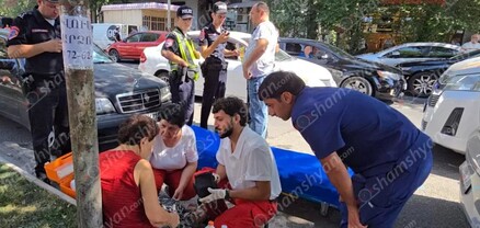 «Nissan»-ը Փափազյան փողոցում վրաերթի է ենթարկել փողոցը չթույլատրելի հատվածով անցնող հետիոտնին. shamshyan.com